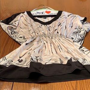 Takara size L multi colored soft shirt